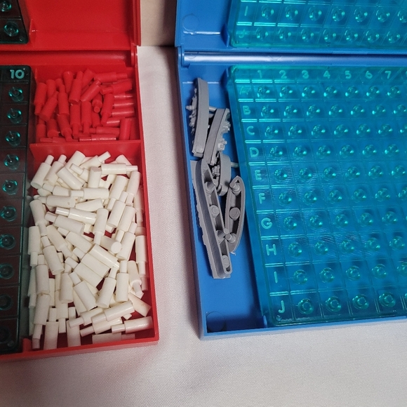 Milton Bradley Original 1st Edition 1967 Battleship Game Complete - Picture 7 of 13